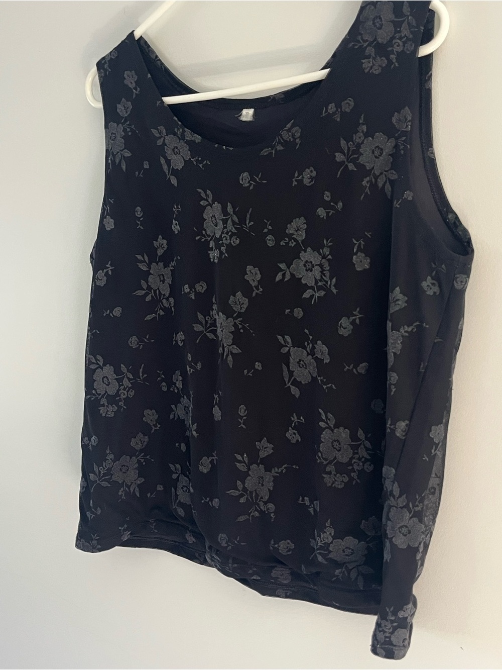 Black Floral Sleeveless Women's Top